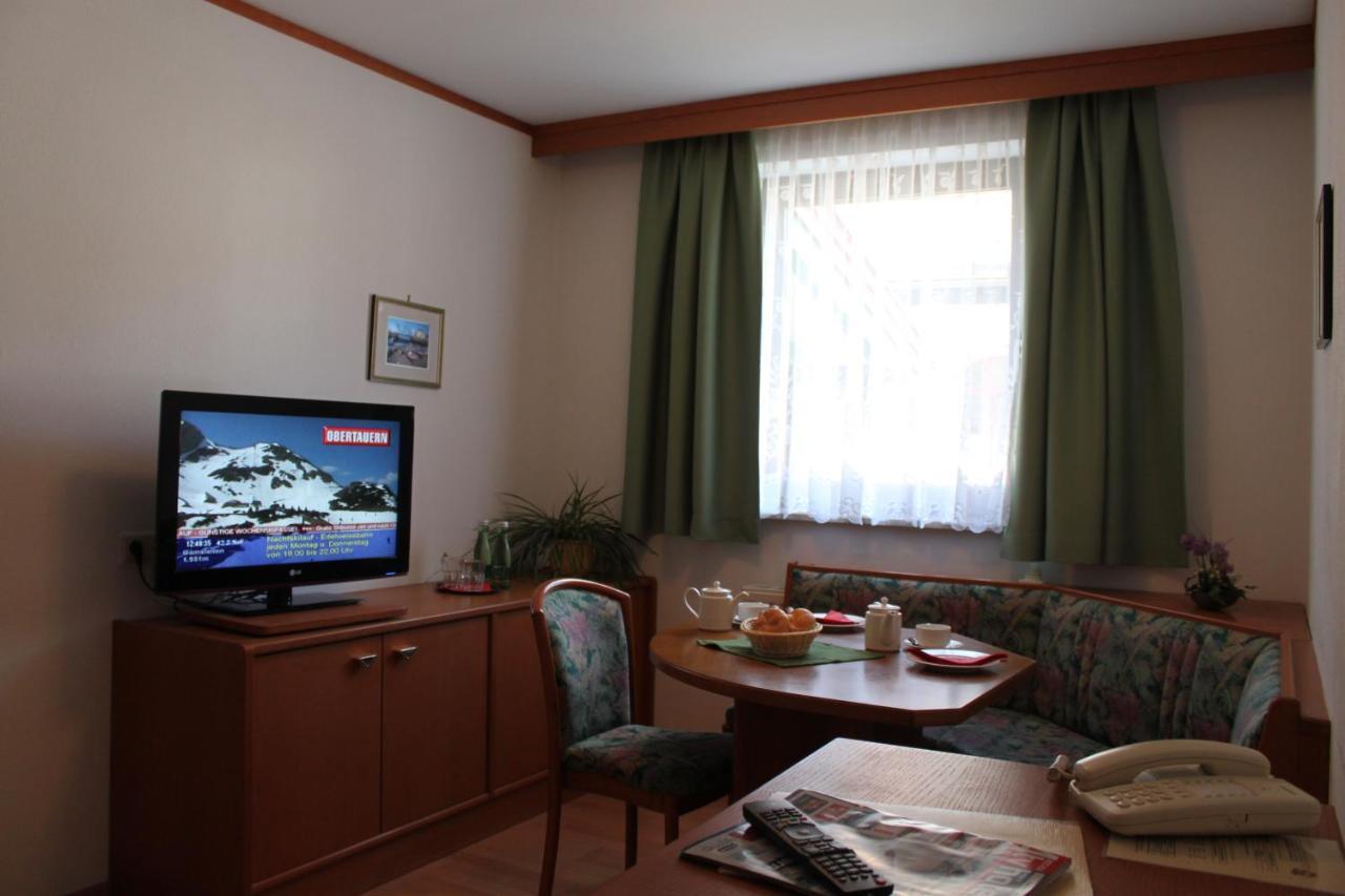Hotel Bella โอเบอร์เทาเอิร์น ภายนอก รูปภาพ